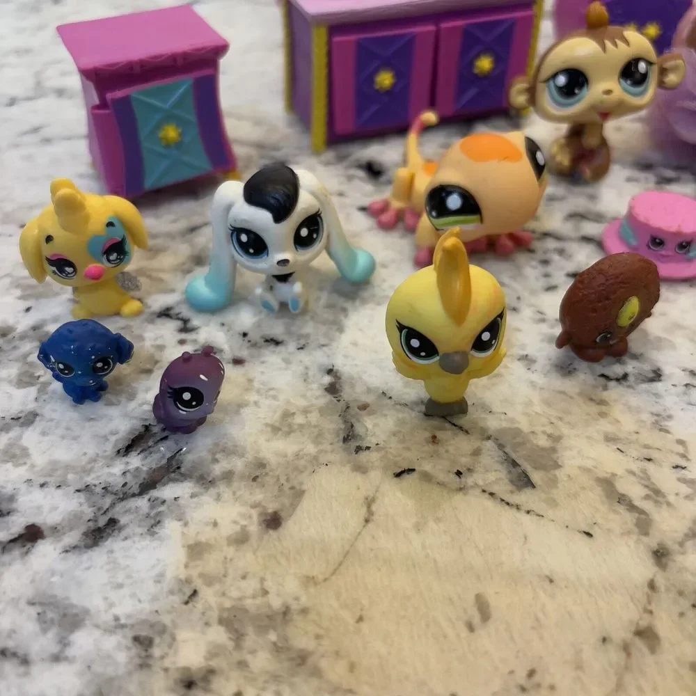 Littlest Pet Shop Lot Shopkins‎ Hatchimals Mini Blume Girl Toy Figures Lot Of 40